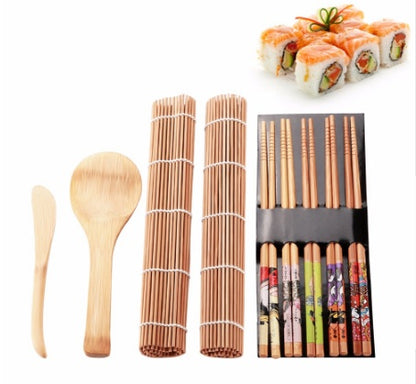 Scopri il nostro Sushi Set in Legno, ideale per portare l'autentica esperienza giapponese a casa tua. Realizzato in legno di alta qualità, include tutto il necessario per preparare e servire sushi con stile, rendendo ogni pasto un'occasione speciale.