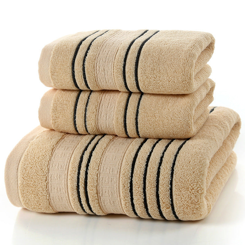 Rendi il tuo bagno un'oasi di comfort con il nostro set da bagno in puro cotone. Morbido, assorbente e delicato sulla pelle, questo set è perfetto per coccolarti. Un tocco di lusso per il tuo quotidiano.