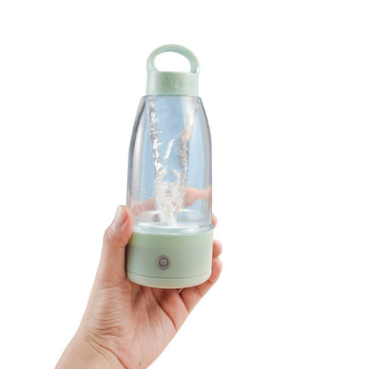 Bottiglia shaker elettrica automatica con aspetto elevato per frullati Bottiglia d'acqua sportiva portatile con ricarica USB Gadget da cucina